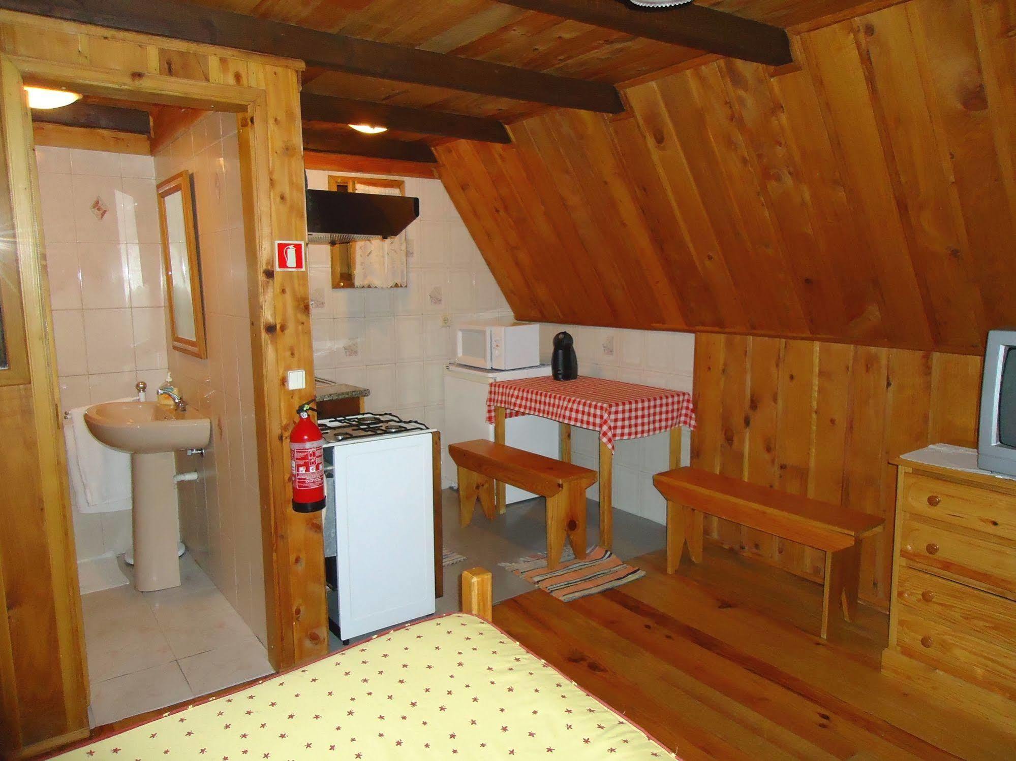 Отель Santana Houses - Mountain Shelter Bungallows Экстерьер фото